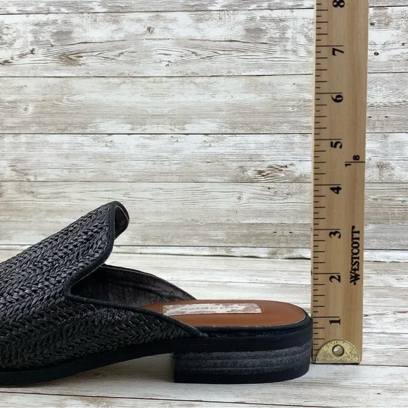 Band of Gypsies Skipper Woven Vegan Leather Pointed Loafer Mule- size 8.5 IMO - Picture 11 of 17